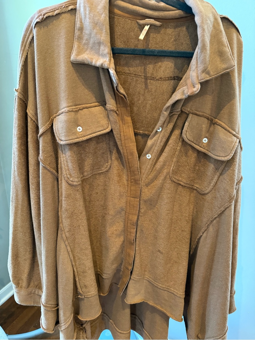 Free People Sweatshirt Hi Lo Slouchy Button Pockets Burnt Sienna Brow - Picture 8 of 10